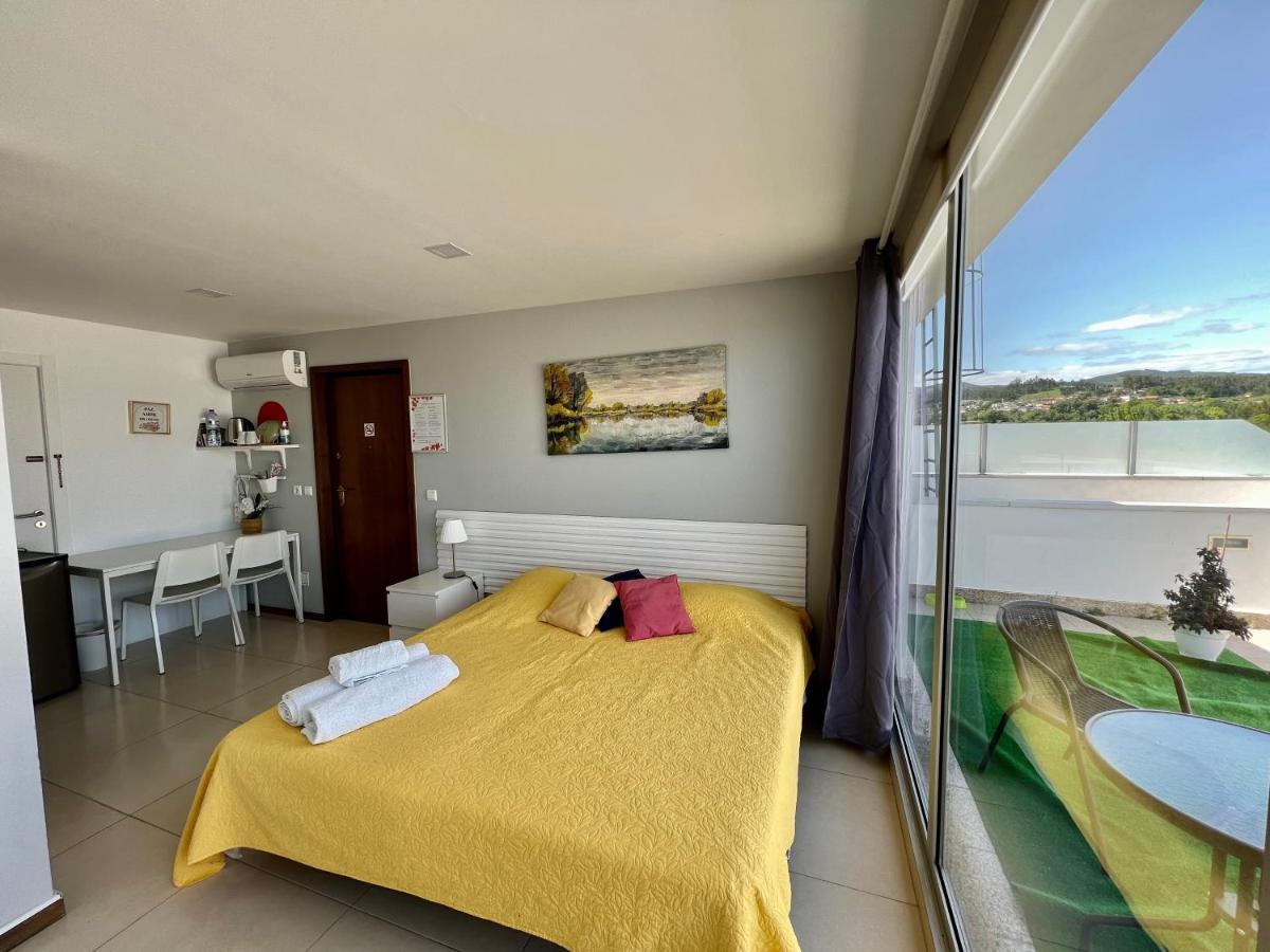 Quarto Privado E Entrada Independente Com Aquecimento E Terraco - Vila Verde Centro Braga Dış mekan fotoğraf
